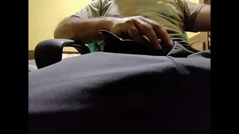 markoanto35 online show from February 28, 3:59 am