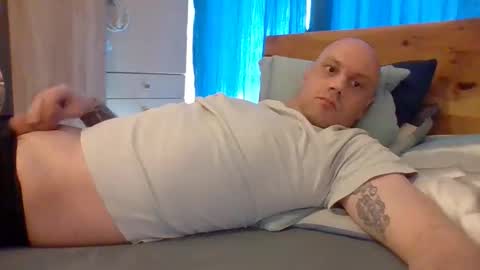markus_7 online show from April 9, 1:17 pm