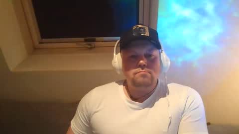 mars0481 online show from March 4, 2:29 am