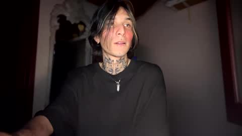   online show from December 14, 6:35 am