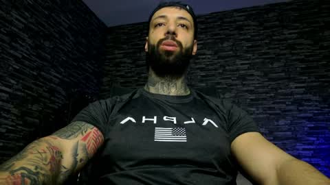 masculineguy69 online show from April 4, 1:46 am