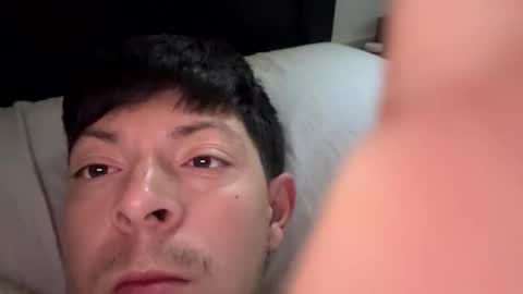 maskedcouple869142 online show from June 6, 2:01 pm