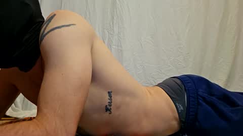 maskedyogaman online show from February 8, 2:50 am