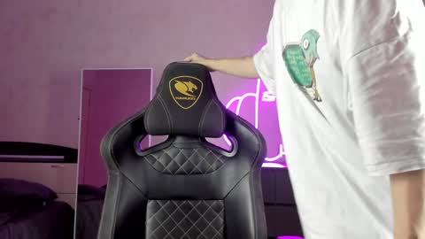 Mason online show from December 14, 3:47 pm