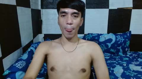 massive_boner02 online show from January 6, 4:05 am