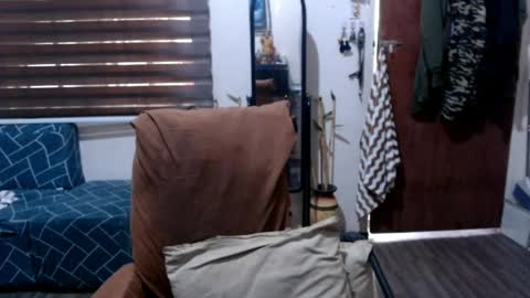 massive_boner02 online show from April 5, 11:34 pm