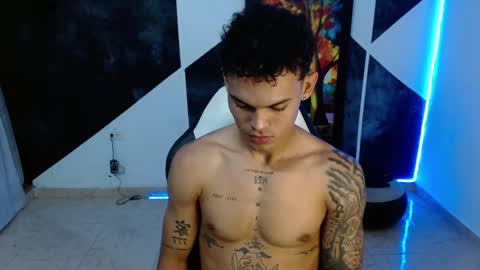 master_black777 online show from February 25, 1:06 am