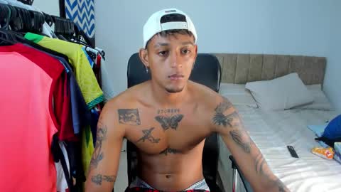 master_boy28 online show from November 13, 7:57 am