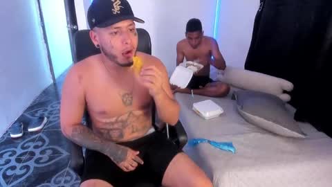 master_nauthy12boy online show from May 28, 3:32 pm