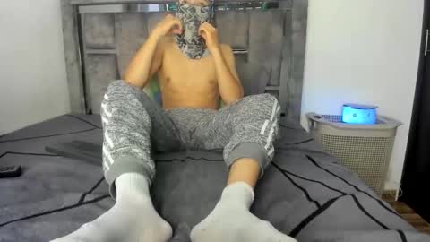 Master Leo online show from February 19, 3:08 pm