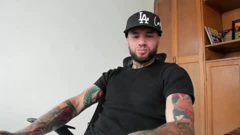 steven  online show from April 23, 2:19 pm