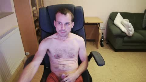 Tom online show from January 9, 11:13 pm