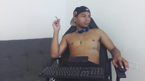 masters_latins online show from July 28, 3:21 pm