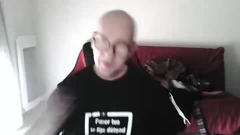 mat11efou online show from January 8, 10:42 am