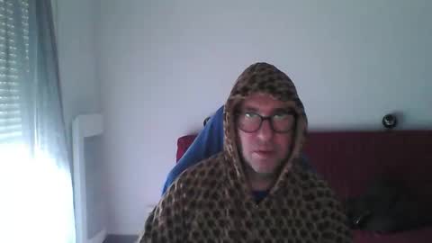 mat11efou online show from October 5, 9:13 am