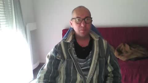 mat11efou online show from October 14, 10:11 am