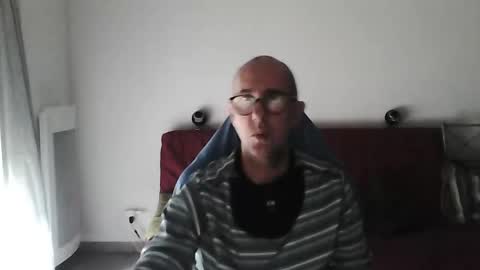 mat11efou online show from October 10, 11:26 am