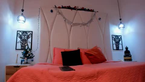 mateo_dilucajs1 online show from December 14, 7:43 pm