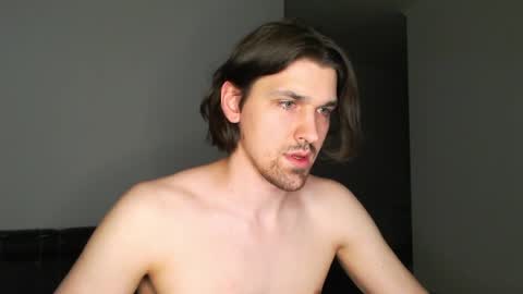 mateo_zeus online show from April 18, 5:03 pm