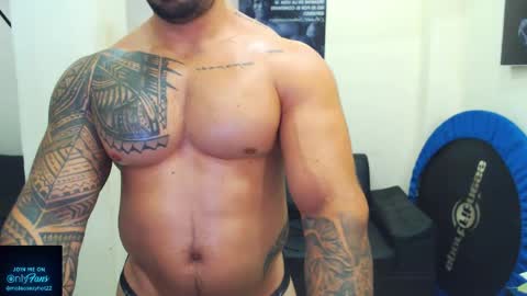 Mateo online show from April 12, 1:34 pm