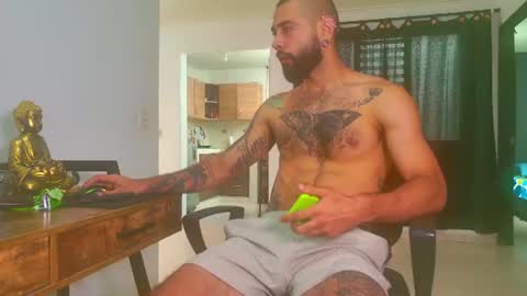 Matheus     online show from July 13, 8:11 pm
