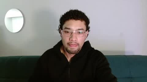 STRURIBE ON INSTAGRAM online show from April 22, 11:42 pm