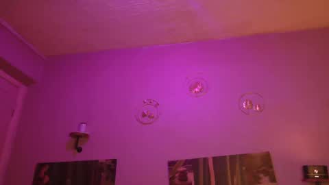 matrike1 online show from February 21, 7:48 pm