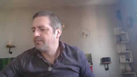 matrike1 online show from March 8, 11:11 am