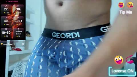 matt rodriguez92 online show from February 7, 6:46 pm