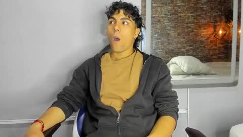 mattfiore online show from January 11, 7:50 pm