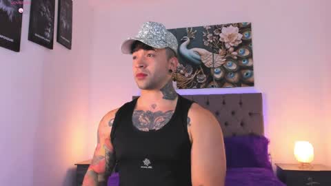 Matthew INDEPENDENT MODEL online show from April 8, 4:35 am