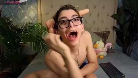 matty_spark online show from February 8, 2:54 pm