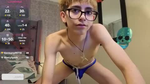 matty_spark online show from October 26, 3:14 pm