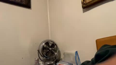 Snapshot of maturejerky chatting on October 9, 8:58 pm maturejerky online show from October 9, 8:58 pm