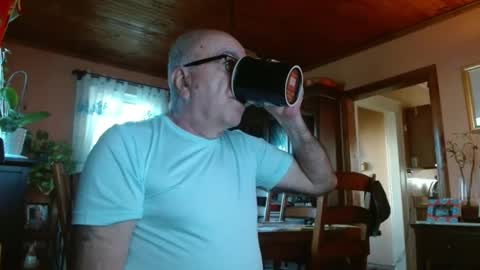 Maurice online show from October 1, 12:20 pm