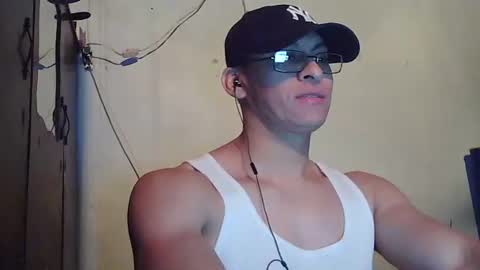 Mauro online show from December 4, 7:04 am