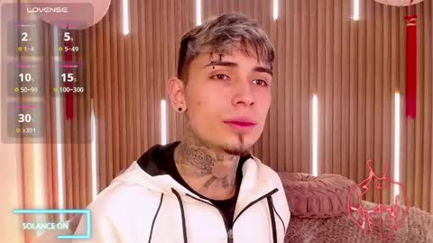 Max online show from April 19, 3:39 am