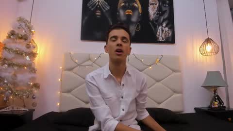 max online show from January 5, 3:32 am