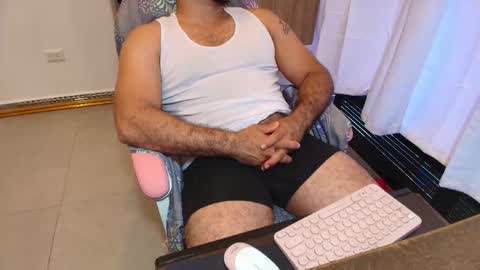 max_love25 online show from March 19, 10:57 pm