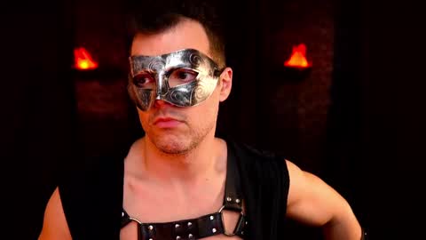 Max Hughes online show from October 31, 3:19 am