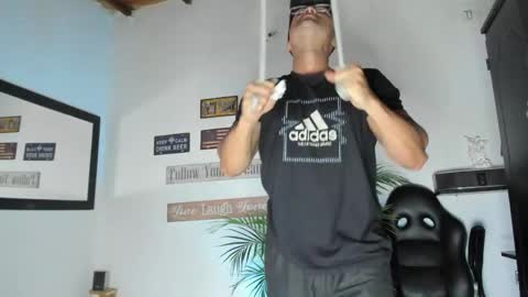 MAXI      online show from April 14, 11:26 pm