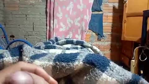 maxieee11 online show from October 1, 5:22 am