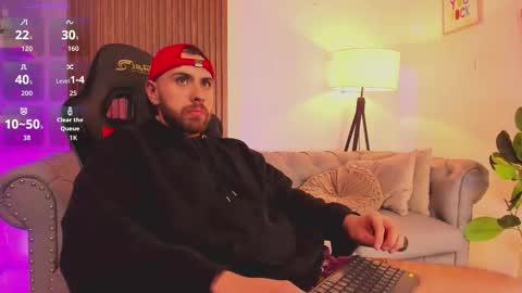 Maximo Wolf online show from February 3, 2:53 am