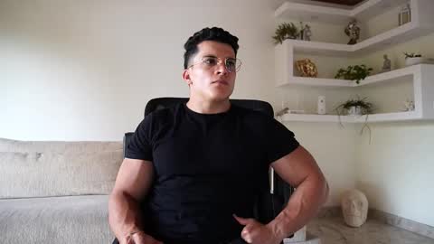 Sebastian online show from March 10, 5:41 pm