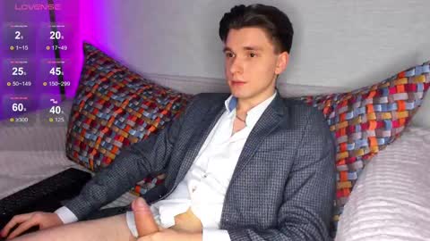 Max online show from February 16, 3:27 pm