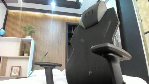 Maximus online show from March 16, 11:47 am