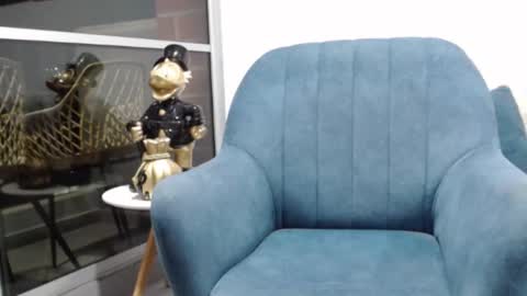 Snapshot of maxwolf18 chatting on October 19, 2:16 am maxwolf18 online show from October 19, 2:16 am