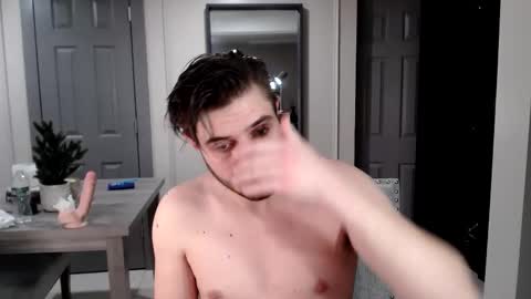 maxx2fun online show from December 16, 5:14 am