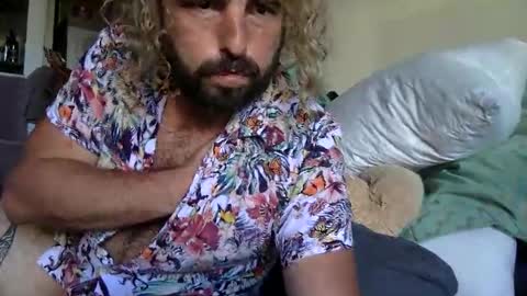 mazl0w online show from December 8, 6:54 am