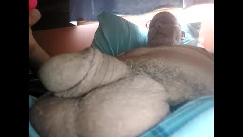 Snapshot of mbravo420 chatting on September 30, 12:53 pm mbravo420 online show from September 30, 12:53 pm